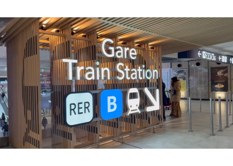 Paris Airport to City Center by train